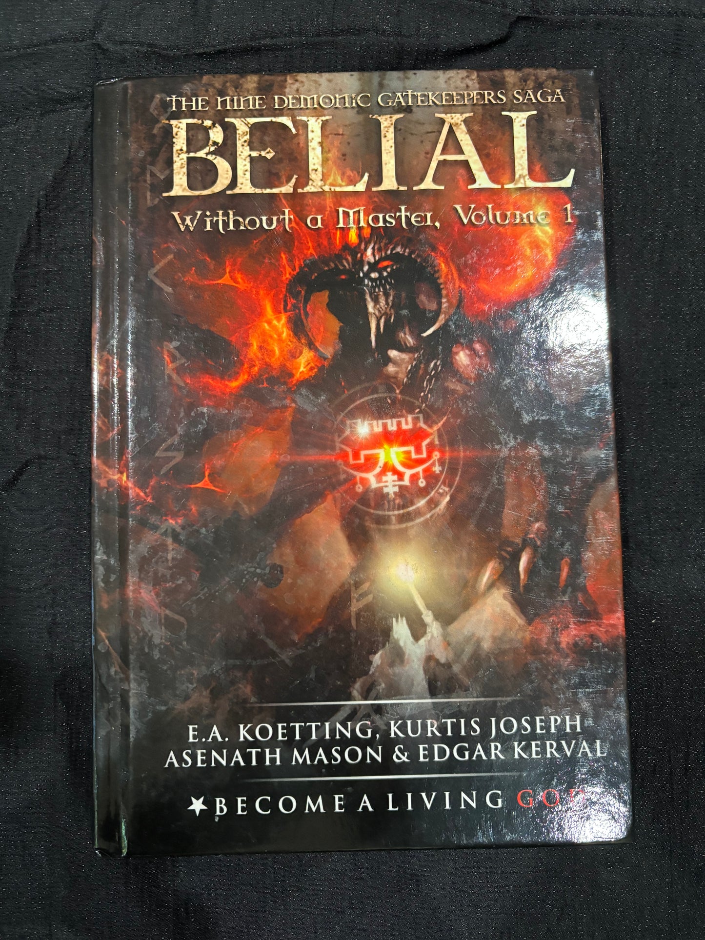 BELIAL: WITHOUT A MASTER , Compendium 1 (hardcover) (used)